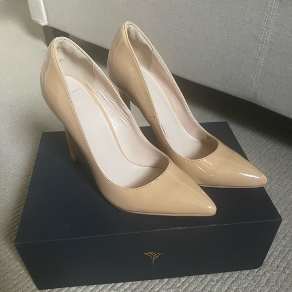 Cult of Coquette Vegan Pumps - Picture 2 of 5